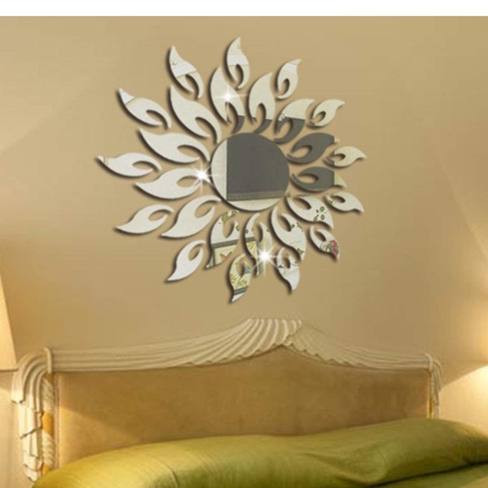 ✨Silver Sunflower Mirror Decor✨